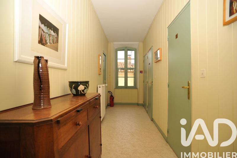 Maison - 340 m² - 9 pièces