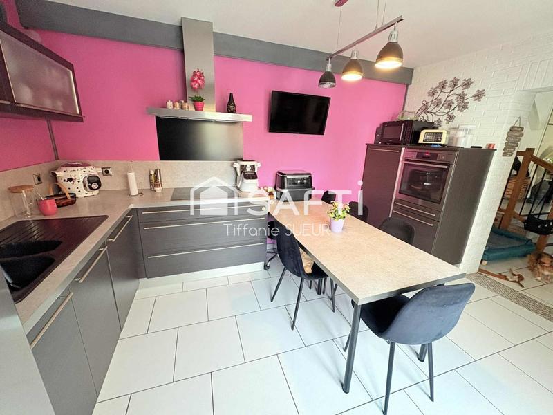 Maison - 143 m² - 7 pièces