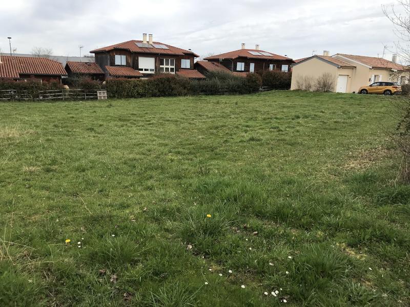 Terrain - 703 m²