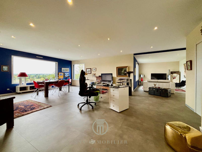 Villa - 200 m² - 7 pièces