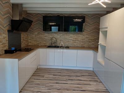 Propriété - 166 m² - 5 pièces