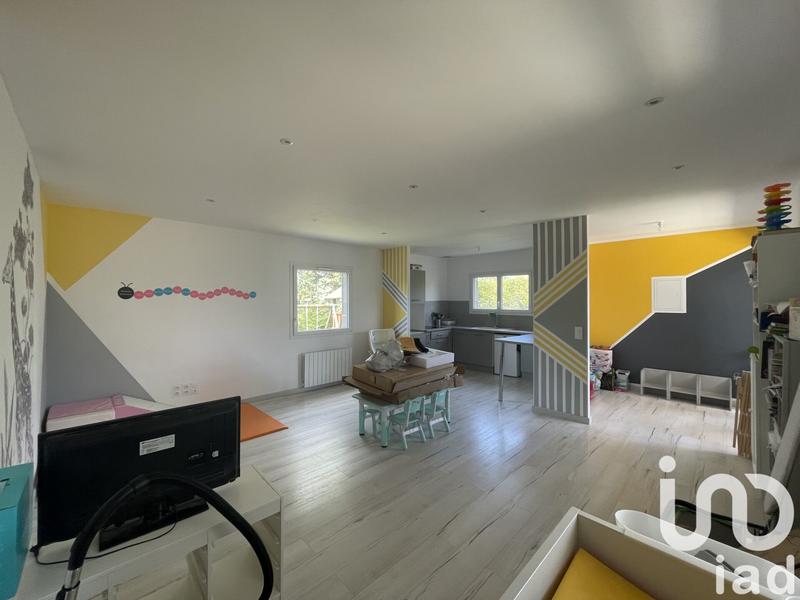 Maison - 181 m² - 9 pièces