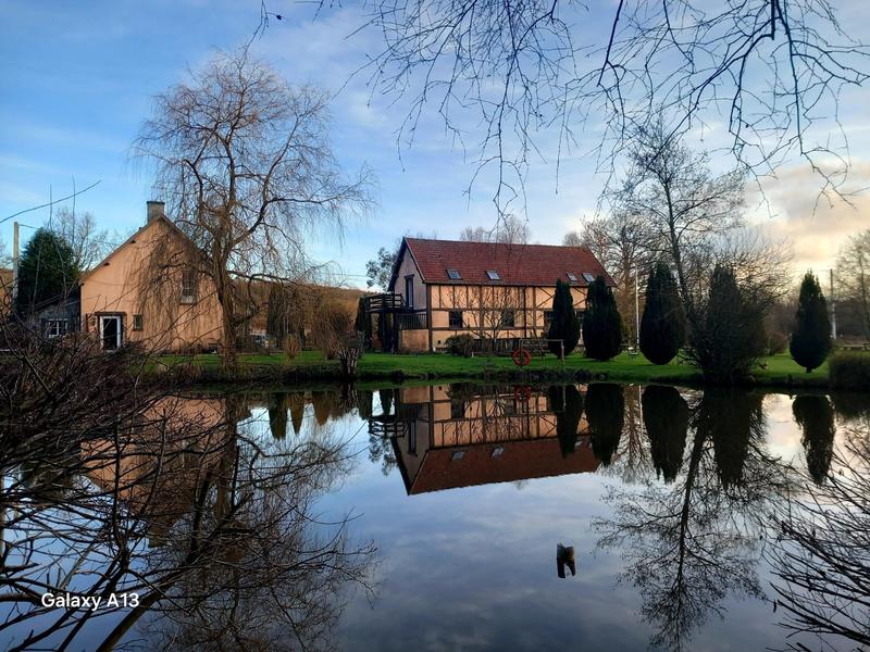 Propriété - 180 m² - 11 pièces