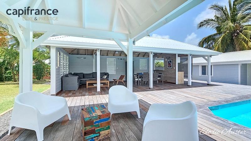 Propriété - 145 m² - 5 pièces