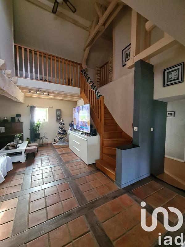 Maison - 157 m² - 8 pièces