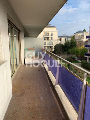 Appartement - 79 m² - 3 pièces