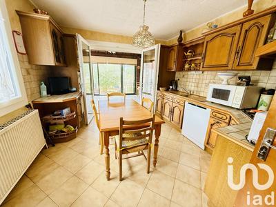 Maison - 87 m² - 5 pièces