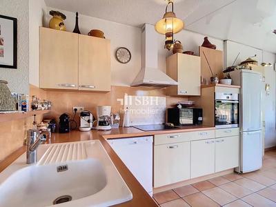 Appartement - 81 m² - 3 pièces