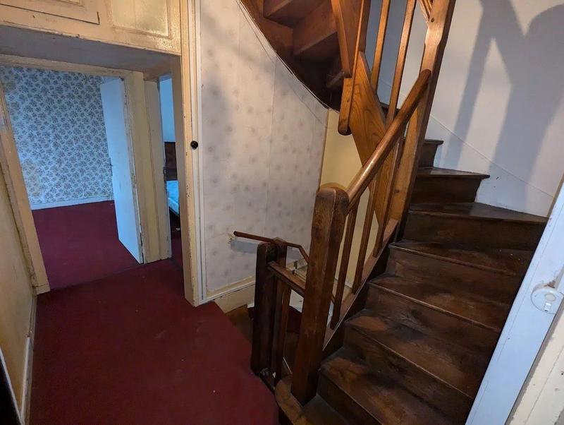 Maison - 200 m² - 7 pièces