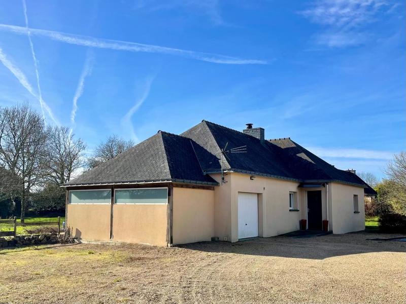 Maison - 98 m² - 5 pièces