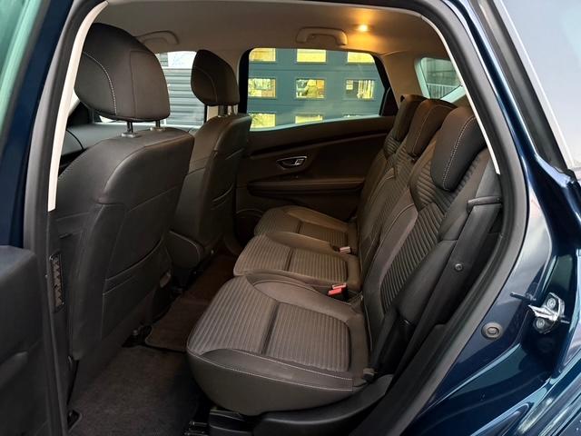 Renault Scénic IV Business Blue dCi 120