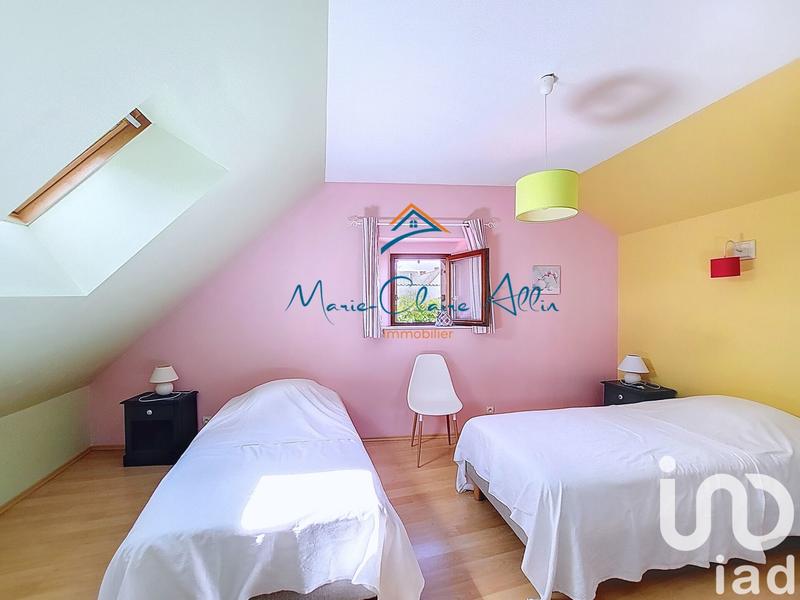 Maison - 102 m² - 4 pièces