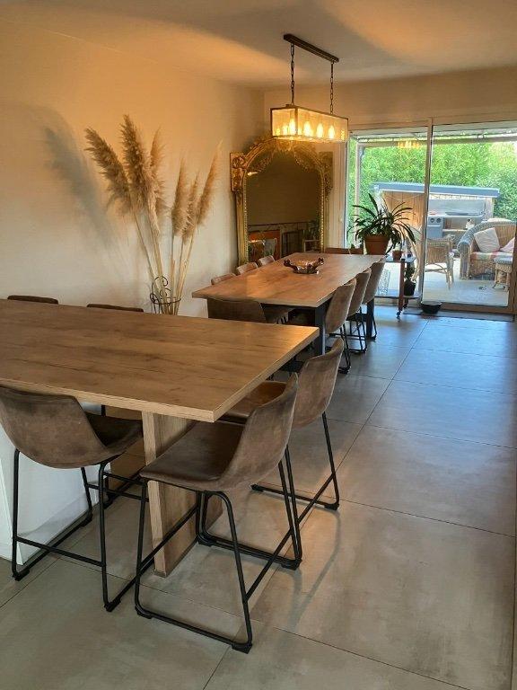 Maison - 143 m² - 6 pièces