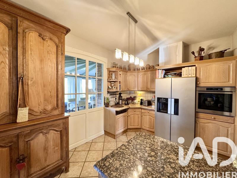 Maison - 293 m² - 10 pièces