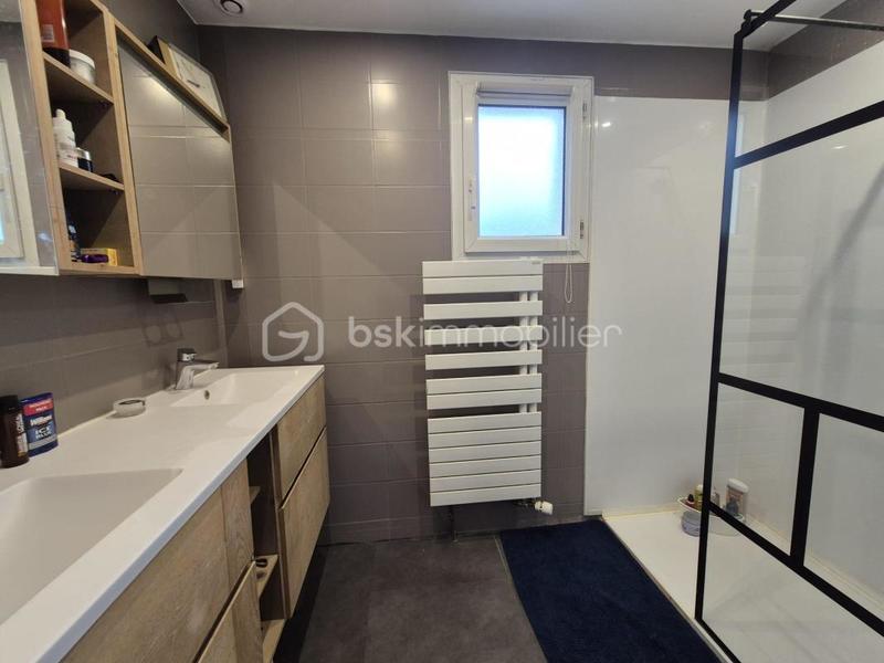 Maison - 103 m² - 6 pièces