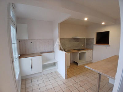 Maison - 122 m² - 4 pièces