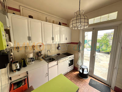 Appartement - 155 m² - 5 pièces