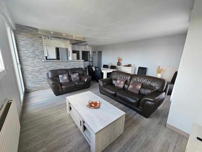 Appartement - 117 m² - 6 pièces