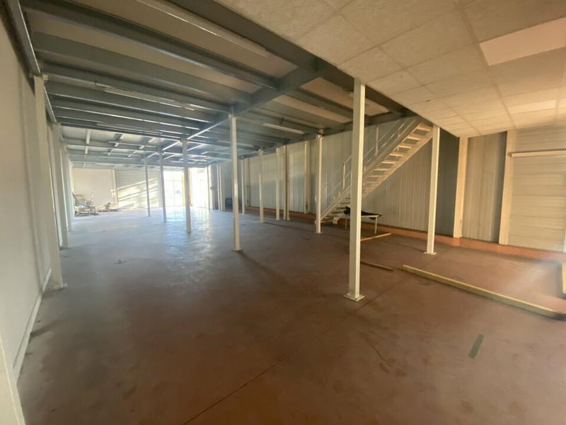 Local commercial - 991 m²