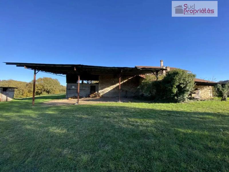 Maison ancienne - 170 m² - 8 pièces