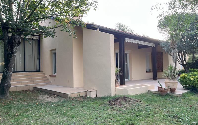 Maison - 185 m² - 8 pièces