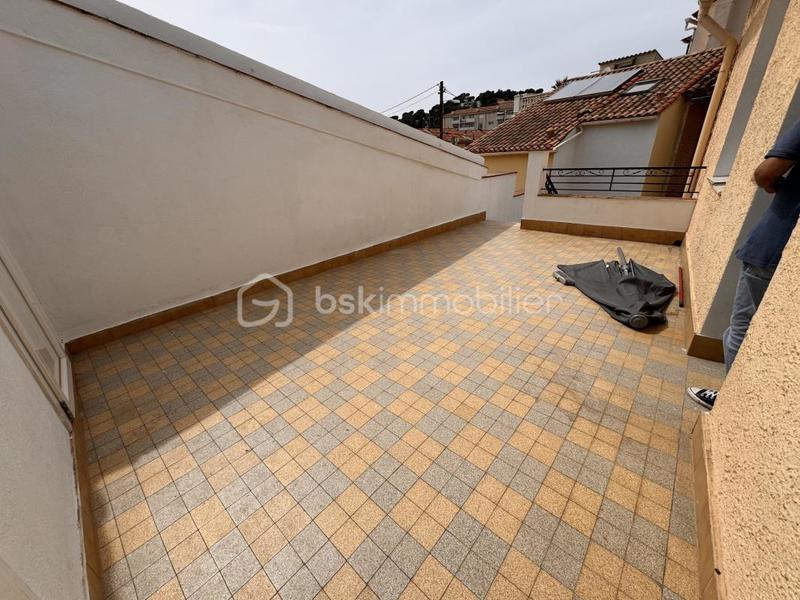 Immeuble - 150 m² - 7 pièces