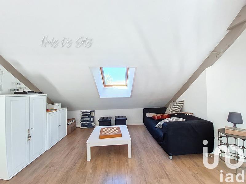 Maison - 200 m² - 5 pièces