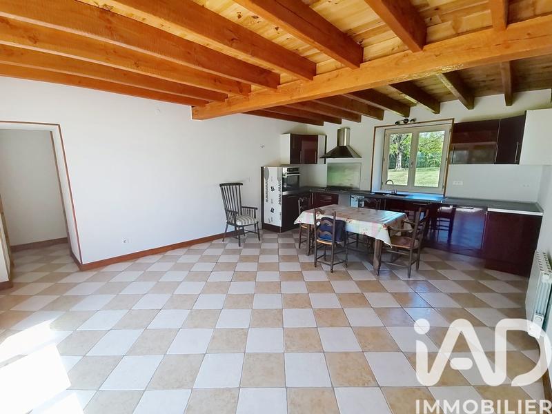Maison - 86 m² - 4 pièces