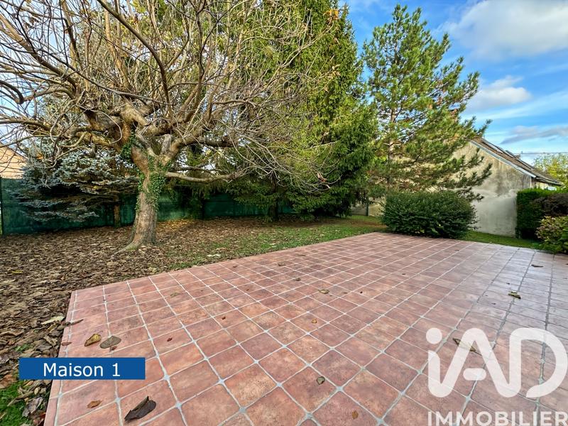 Maison - 278 m² - 9 pièces