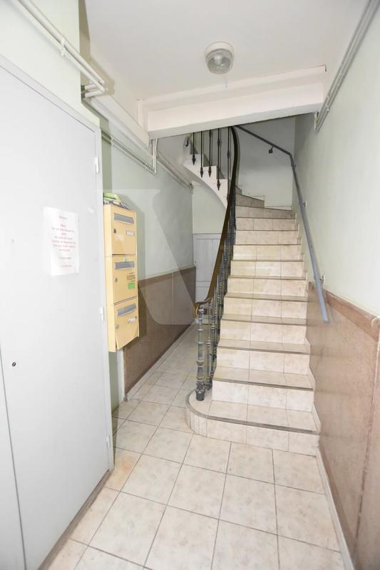 Immeuble - 126 m² - 8 pièces