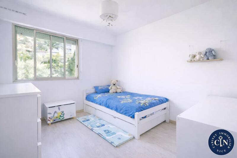 Appartement - 85 m² - 4 pièces