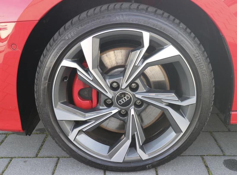 Audi A3 sportback 45 TFSIe 245 s-Line Hybride Rechargeable / Toit Ouvrant Volant Méplat B&amp;O Coffre Elec Keyless