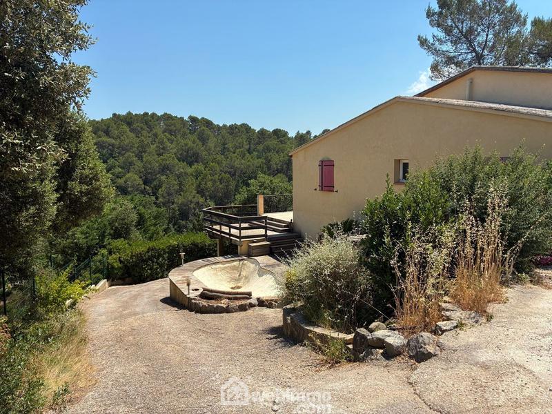 Villa - 145 m² - 5 pièces