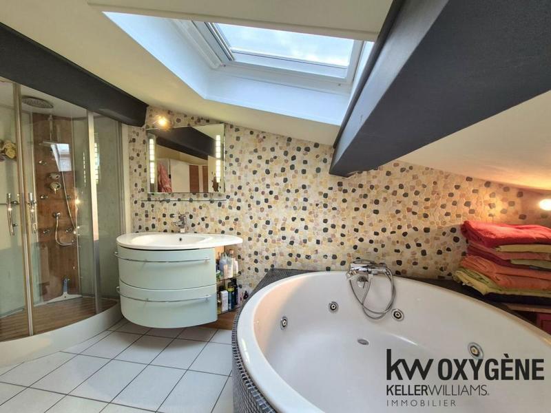 Maison de ville - 128 m² - 4 pièces