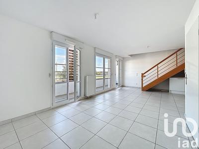 Appartement - 77 m² - 3 pièces