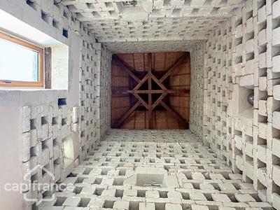 Maison - 291 m² - 12 pièces