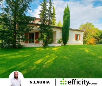 Maison - 111 m² - 6 pièces