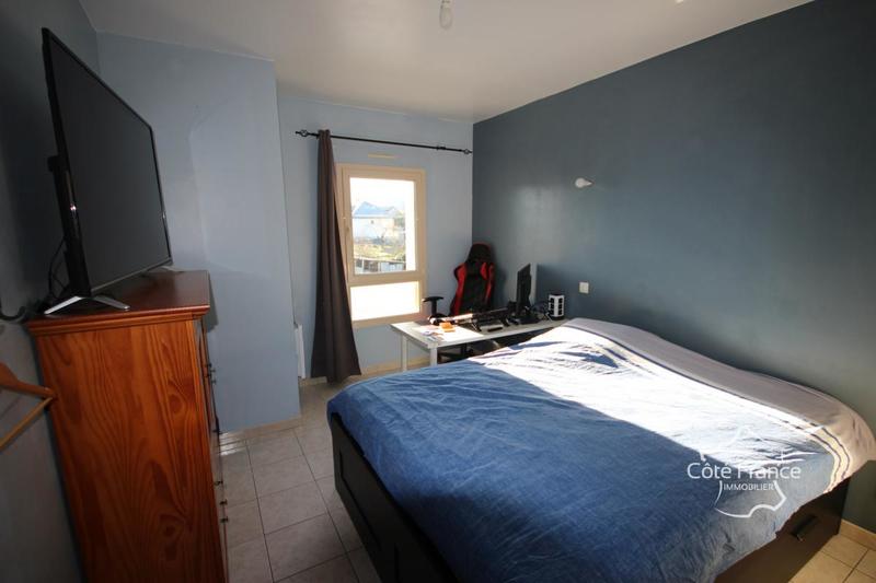 Maison - 212 m² - 9 pièces