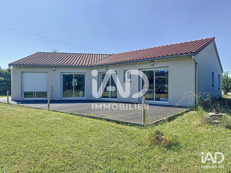 Maison - 182 m² - 5 pièces