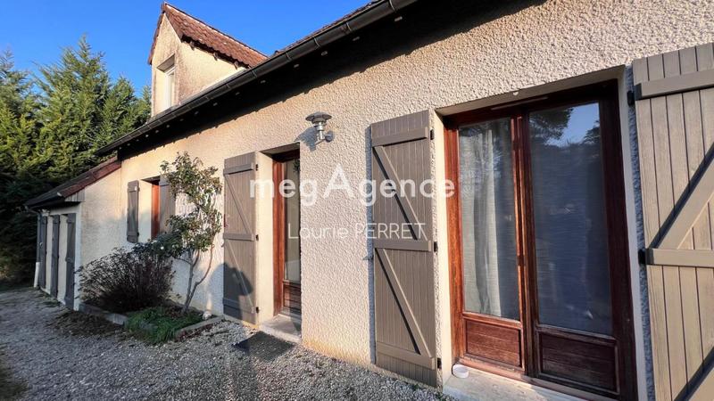 Maison traditionnelle - 143 m² - 7 pièces