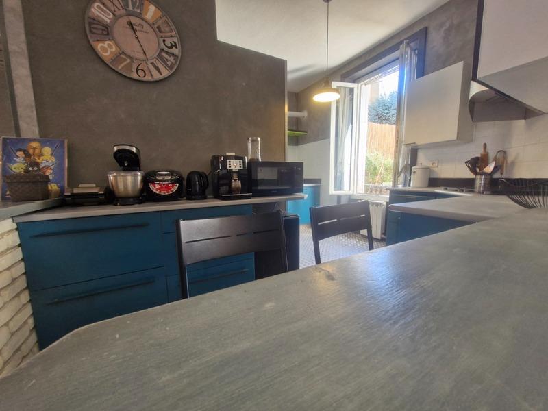 Appartement - 80 m² - 3 pièces