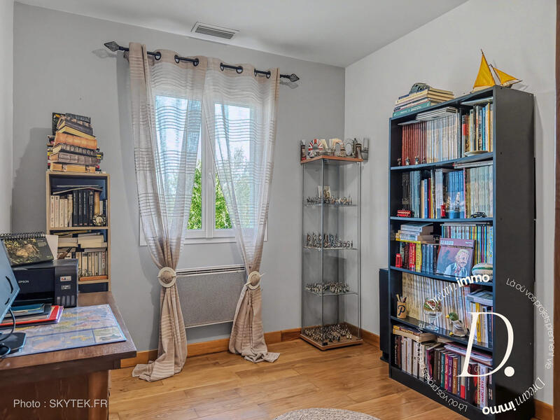 Maison - 145 m² - 6 pièces