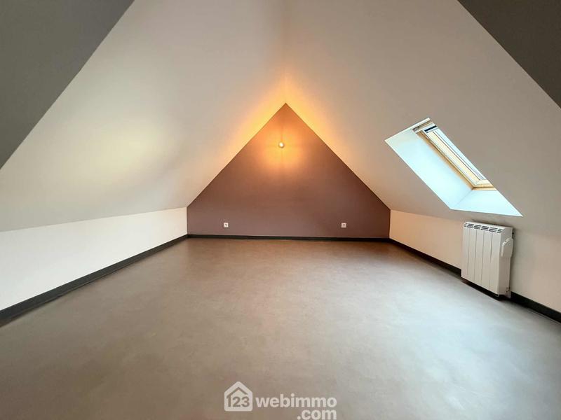 Maison - 98 m² - 5 pièces