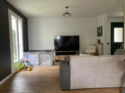 Maison - 96 m² - 4 pièces