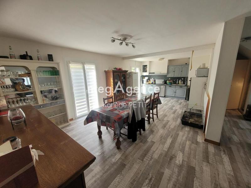 Maison - 150 m² - 7 pièces