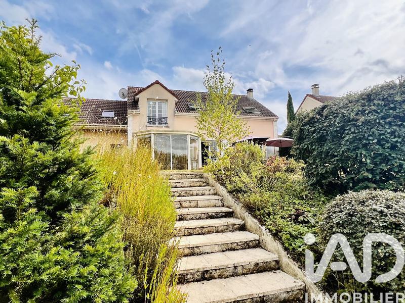 Maison - 170 m² - 7 pièces