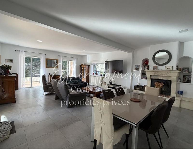 Maison - 160 m² - 6 pièces