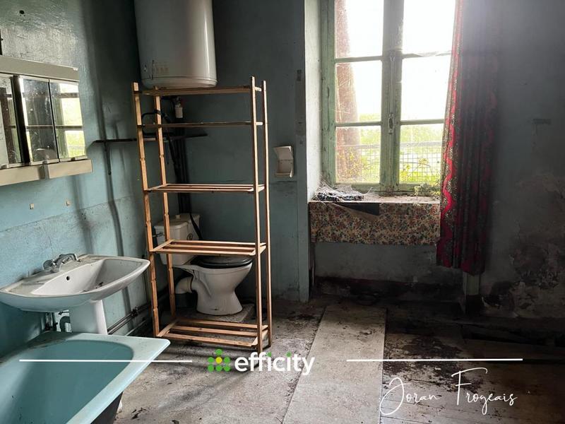 Maison - 82 m² - 5 pièces