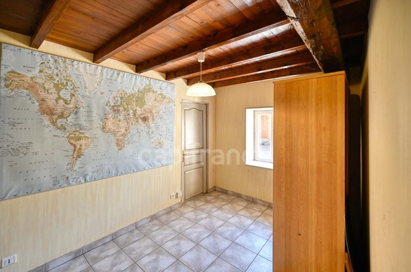 Maison - 193 m² - 6 pièces