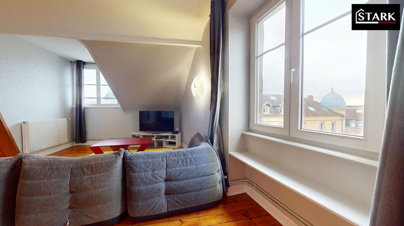 Appartement - 90 m² - 4 pièces